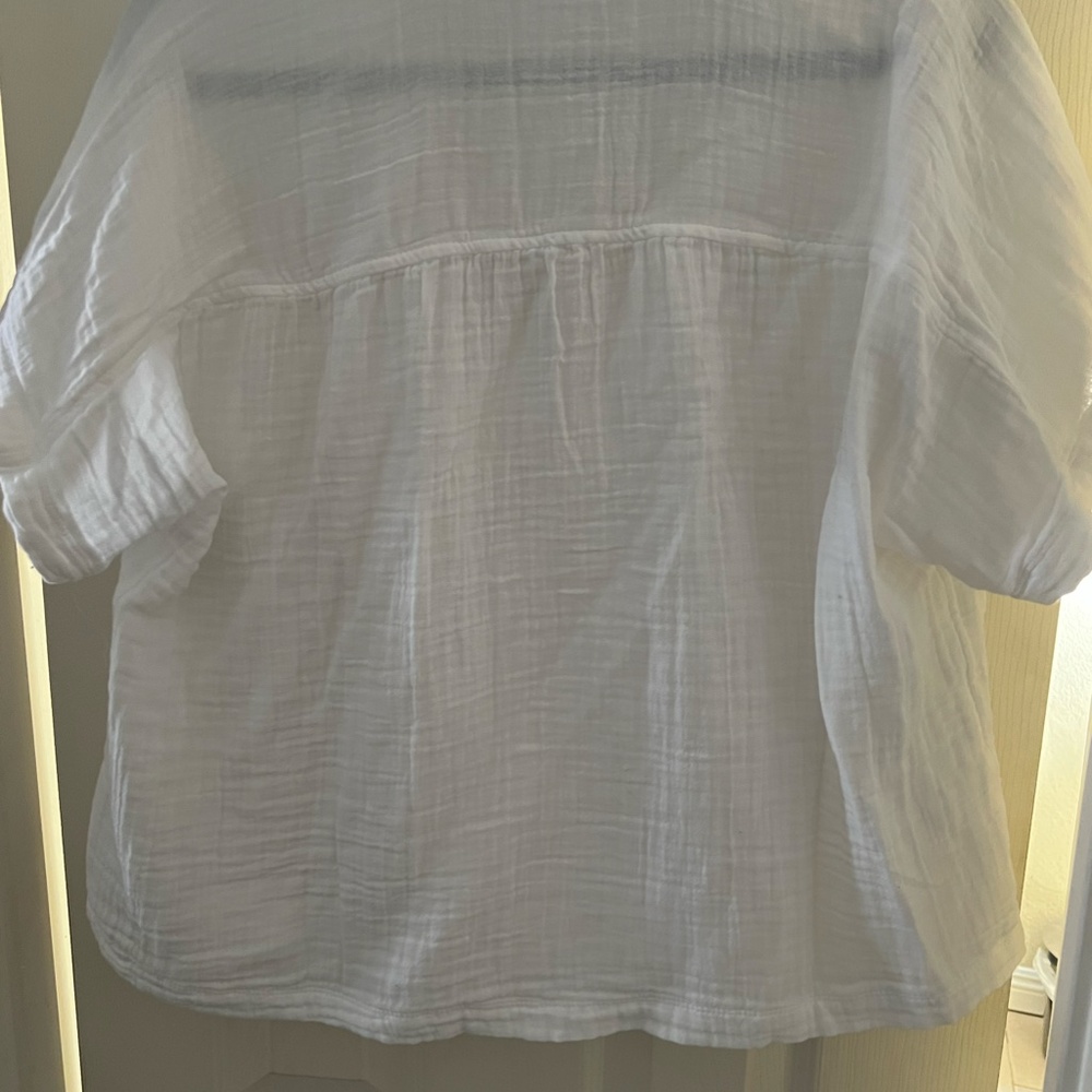 Old Navy Linen Shirt - Picture 3 of 6